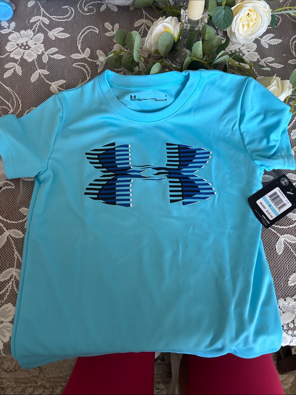 NEW Under Armour Boys' Aqua HEATGEAR Performance Tee with Striped Logo, Size 5